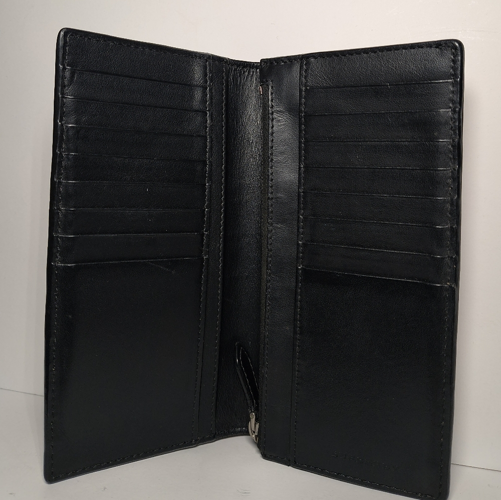 Burberry Checkered Passport Holder - Picture 4 of 9